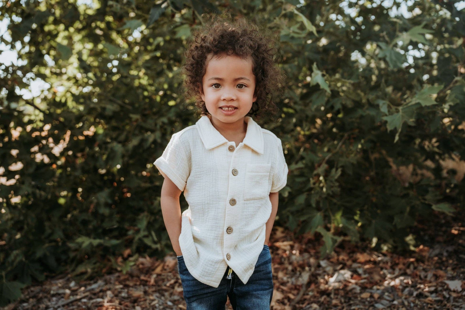 Organic short sleeve button up shirt in Olive Green