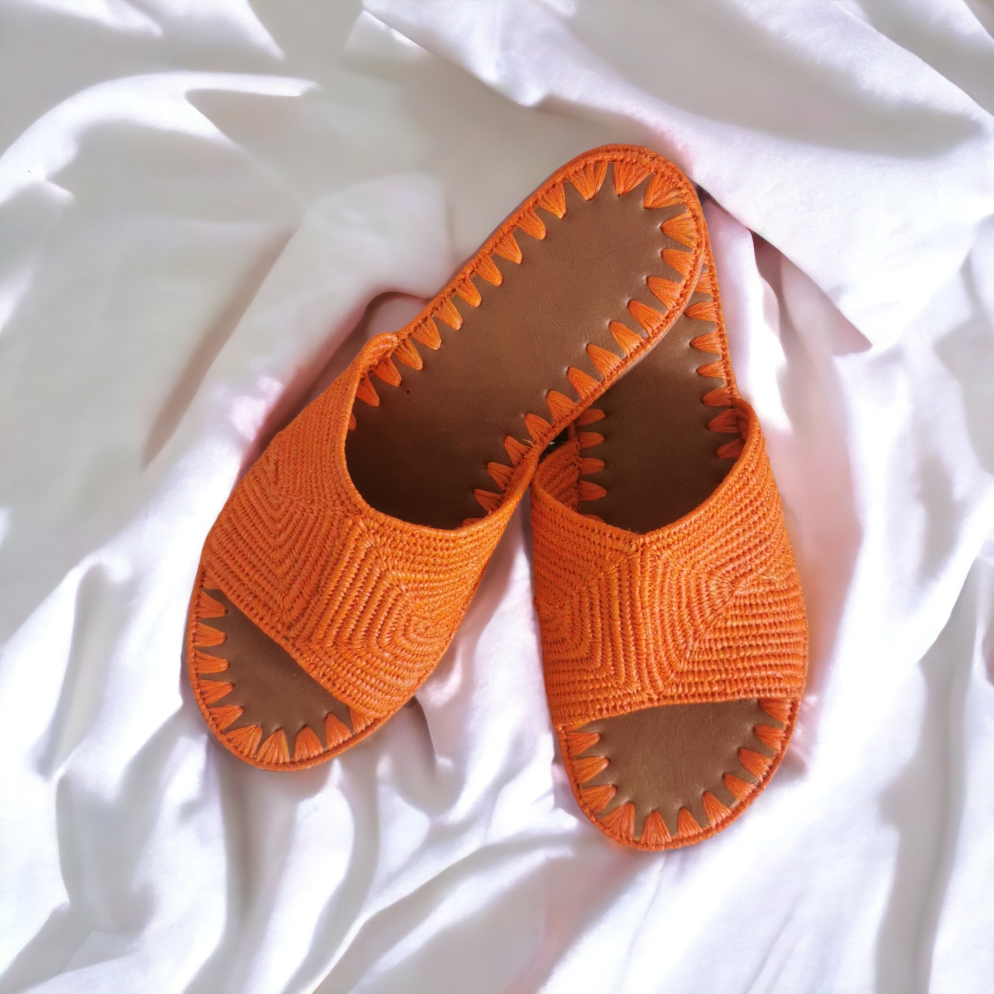 Moroccan Sandals in natural Raffia