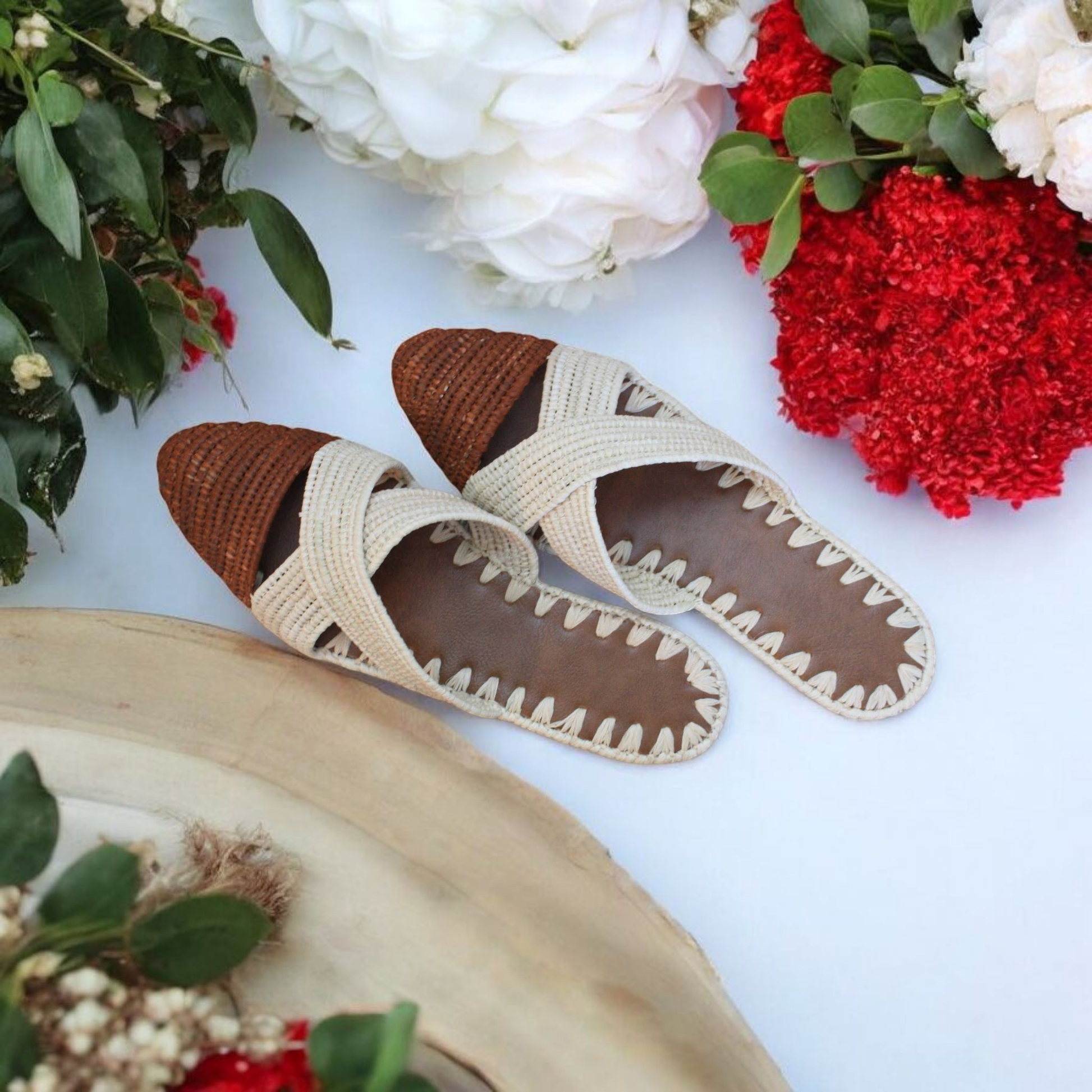 Moroccan Sandals in natural Raffia